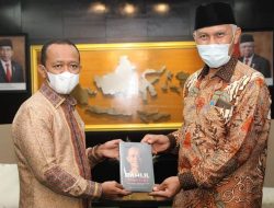 Menteri Investasi Dukung Program Pemprov Sumatera Barat